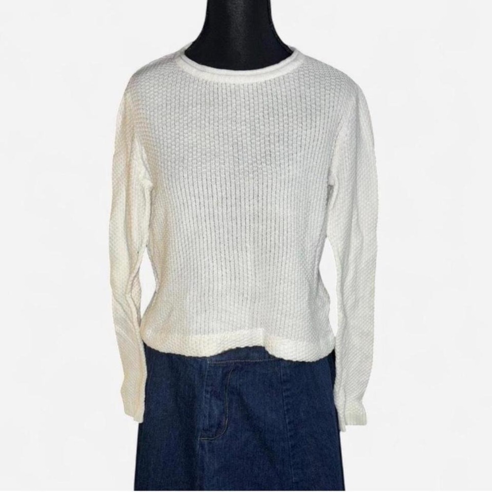 ✨ Vintage-Inspired White Waffle Knit Sweater (S) ✨